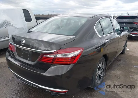 2017 Honda Accord Lx z USA, uszkodzony, nr VIN 1HGCR2F30HA280851